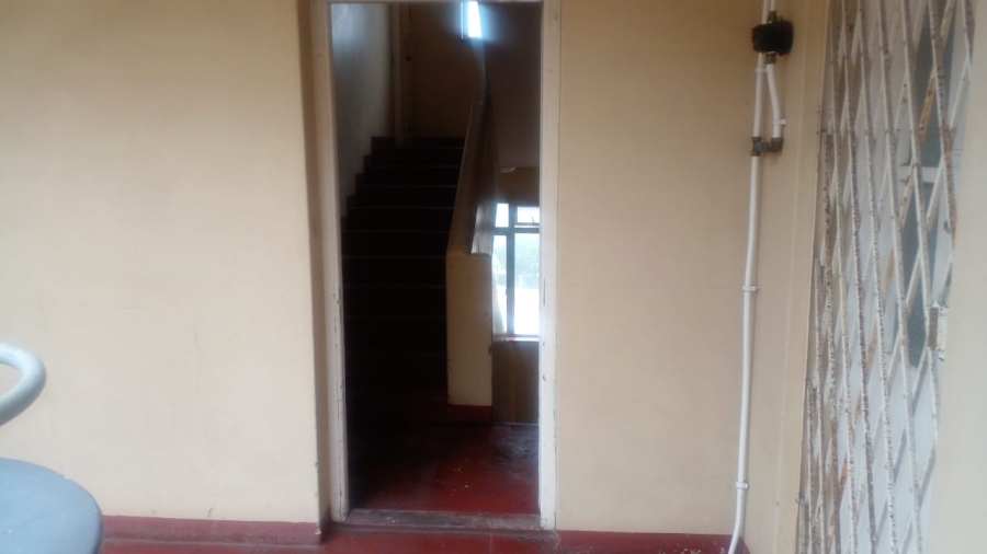 1 Bedroom Property for Sale in Port Elizabeth Central Eastern Cape